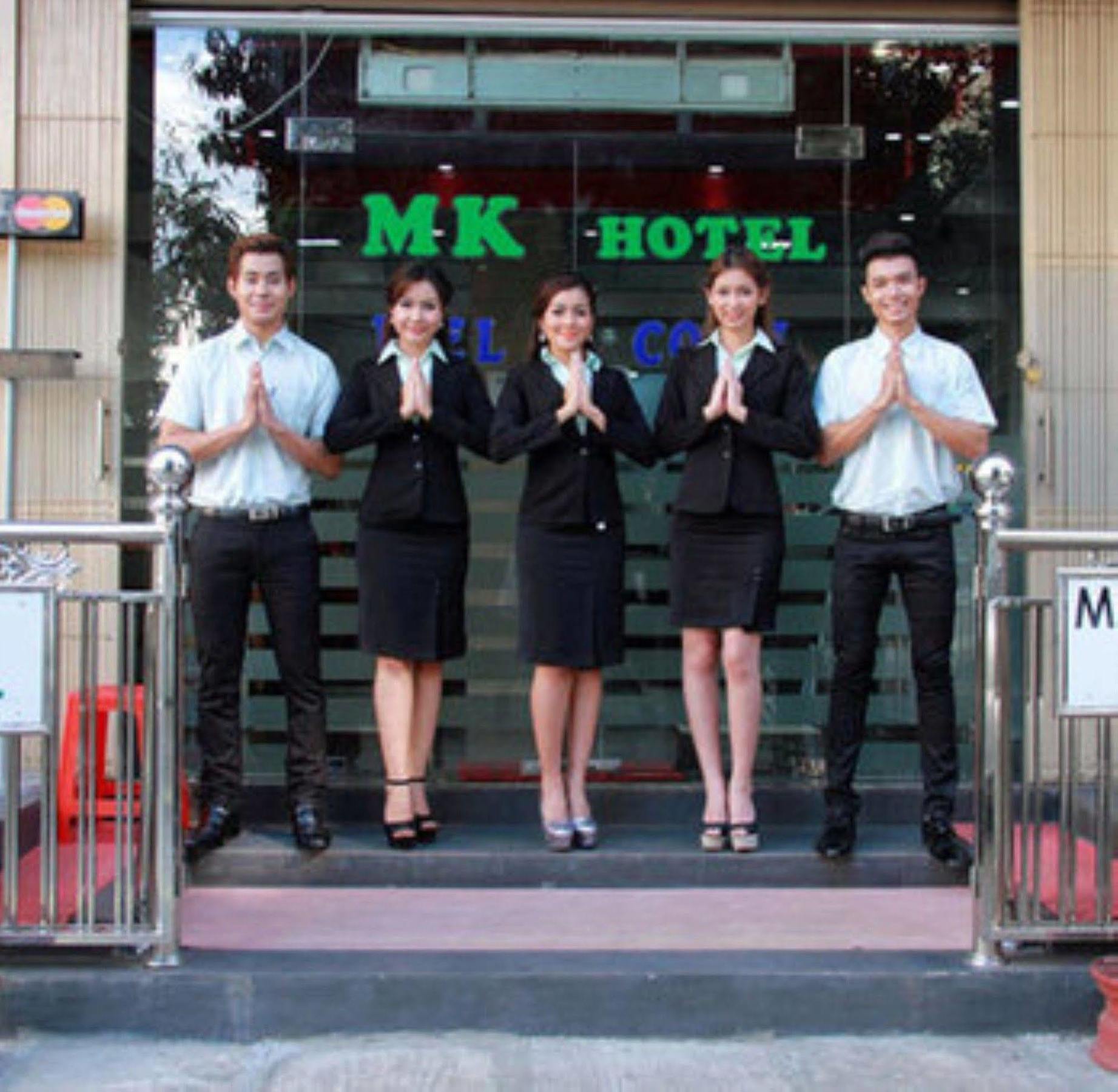 MK Hotel Rangoon Buitenkant foto